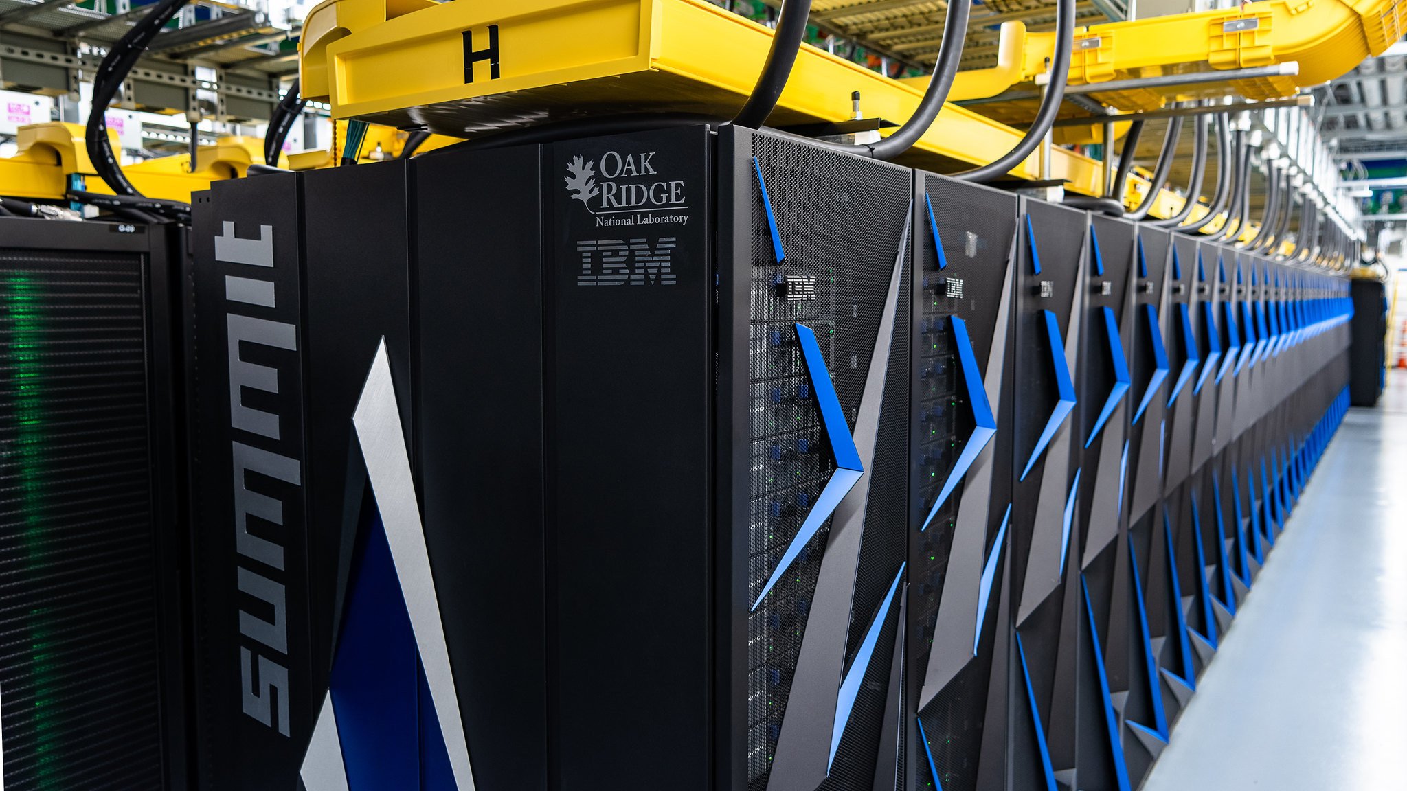blog-imagessandfly-4-5-0-powerful-new-expression-syntax02-the_summit_supercomputer